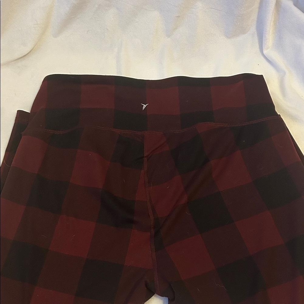 Old Navy Active Burgundy and Black Plaid Leggings - Picture 4 of 4